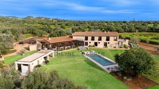 Chalet in Santanyí Poble. Finca en santanyí  son estrella  privacidad, amplitud y entorno