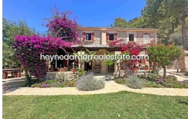 Foto 0f0cc81c-c07b-46f6-898e-4bac72984c46. Casa amb aparcament piscina a S´Arracó Andratx