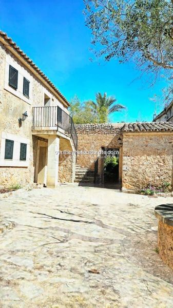 Foto 68f0d0e0-d846-4d3c-8626-44b3586f657b. Casa amb aparcament piscina a Sencelles