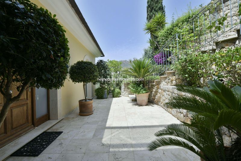 Foto 257b1c6a-1546-4cb0-9a6d-892d1ace8ae1. Xalet amb aparcament piscina a port d´Andratx Andratx