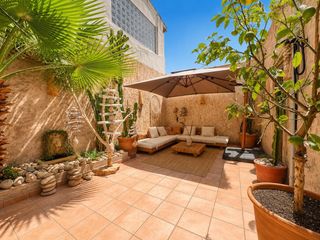 Haus in Pollença Poble. Casa mallorquina reformada con patio y vistas al puig de maria e