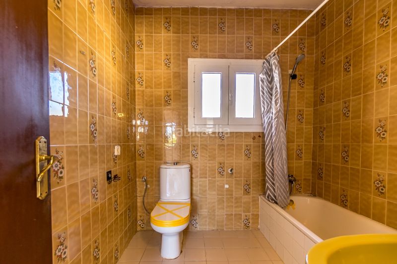 Foto abbe4a06-f199-4c4c-85b9-fe1ff325e4b1. Casa adossada a L´Albir Alfàs del Pi (l´)