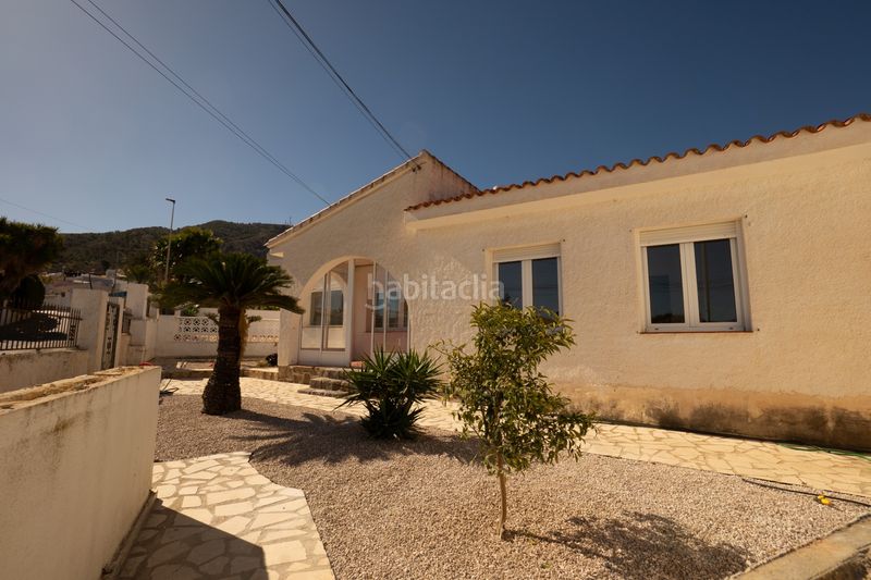 Foto b95086e3-9759-4c7b-95e6-5b57b4af80dd. Casa adossada a L´Albir Alfàs del Pi (l´)