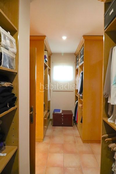 Foto d7a570cd-8701-49ec-92ac-c58e821f64d7. Casa amb calefacció aparcament piscina a Urbanizaciones Benidorm
