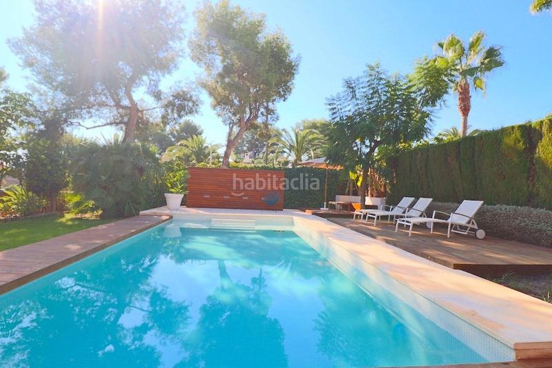 Foto d874d327-a80b-4375-8f51-f1eb17a9b504. Casa amb calefacció aparcament piscina a Urbanizaciones Benidorm