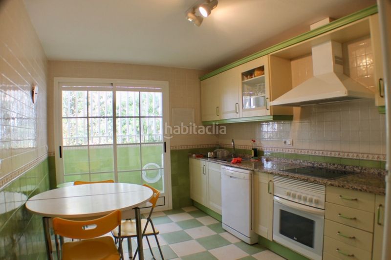 Foto 6e8f61ce-3409-4c54-91e4-5829de7fa89f. Casa amb aparcament piscina a Poble Nou-Montiboli Vila Joiosa (la)