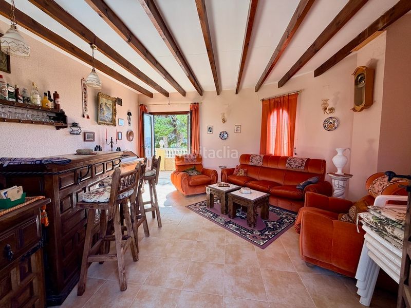 Foto 03e70b51-ba0e-4b4b-a527-2d02db903ef7. Casa amb aparcament a Coloma Nucia (la)