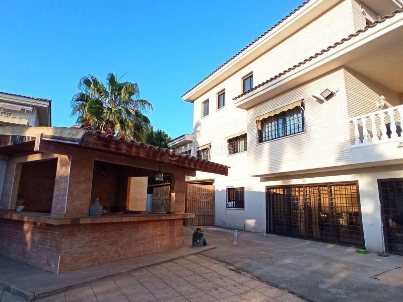 Foto 53f711de-1605-4a67-8c80-0679168e3b0e. Casa amb aparcament a Sierra Helada Benidorm