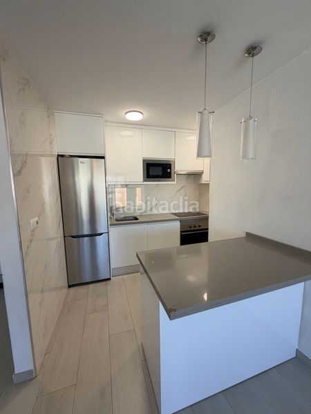 Foto 192ce319-7b24-4397-9a75-0564b054f536. Rent flat with parking pool in Rincón Alto Benidorm