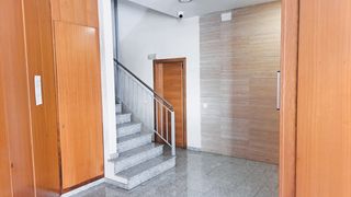 Pis  Carrer jaume i. Vivienda con terraza en zona centro