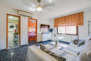 Pis a Pomar. Piso en venta en badalona
