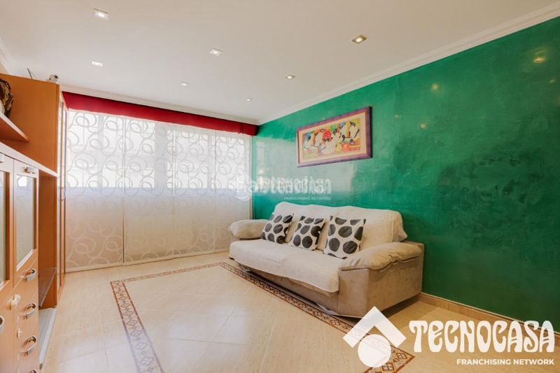 Foto fc41c656-216a-44e3-bf15-1c645bfc40d2. Piso  en venta en Pomar Badalona