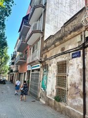 Wohngrundst�ck in Bufal�. Terrenos en venta en badalona