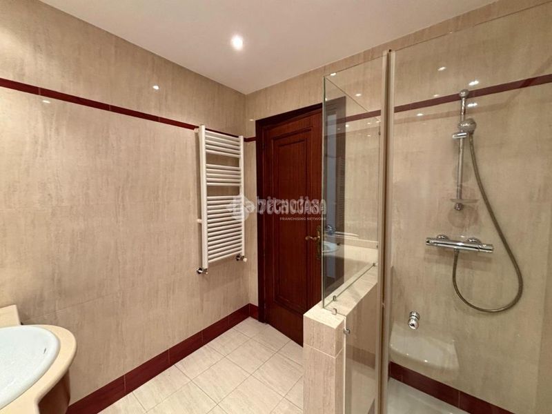 Foto 0c36d1ad-89c9-4667-8de1-e68be38fc620. Edifici a Medina del Campo