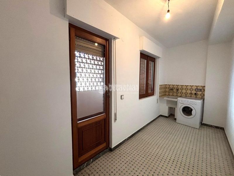 Foto b7127301-dd26-46c5-9c08-178e37da471e. Edifici a Medina del Campo