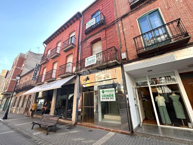 Foto 31774755-bd92-4981-9a02-a347ec418d98. Edifici a Medina del Campo