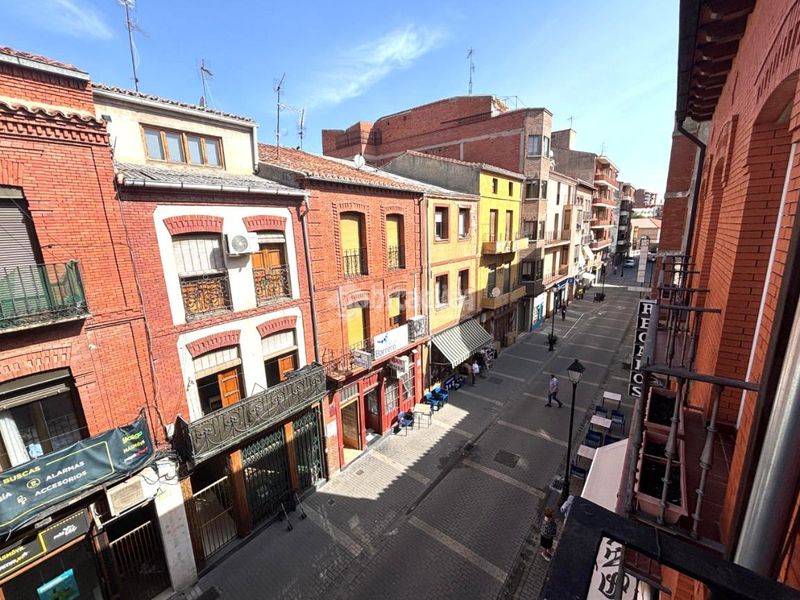 Foto 8e0f0e7d-d300-4a7f-a2f3-447e4b3d1a0c. Edifici a Medina del Campo