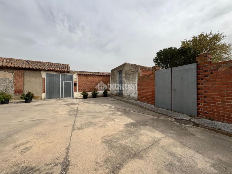Foto 999601a7-e97b-41a7-a19c-a7cce7333784. Casa a Ataquines