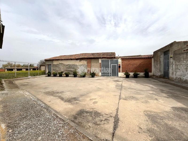 Foto 9a107866-8853-459d-b24d-a231395d051b. Casa a Ataquines