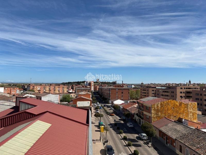 Foto 6f8a5283-2fb6-4da3-8814-4bbd092fe617. Pis a Medina del Campo