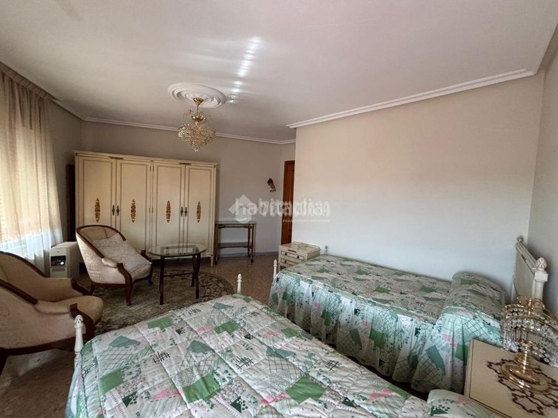 Foto f28d0bd2-2b95-4fc5-85ed-418ea901cf6e. Pis a Medina del Campo