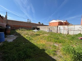 Terreno residencial en Nava del Rey. Terrenos en venta en nava del rey