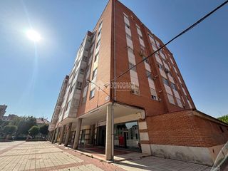 Etagenwohnung in Medina del Campo. Piso en venta en medina del campo