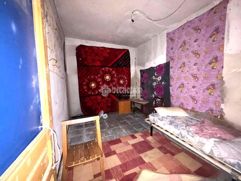 Foto 132699e9-cc15-4657-a3d8-47b15bfd21d5. Edifici a Rueda