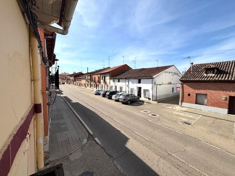 Foto 4ac6ad6a-619c-4b40-a8c9-bc61908ad398. Edifici a Rueda