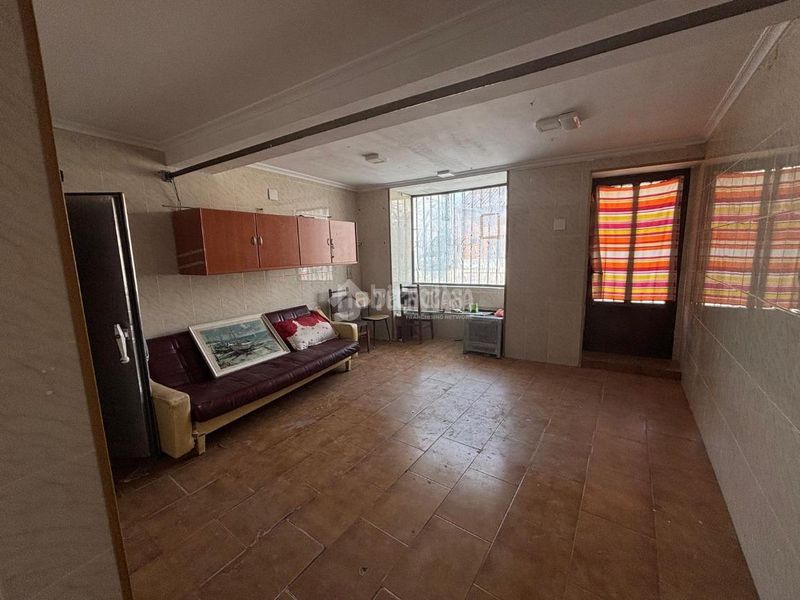 Foto 99be16da-2a6b-4982-abbb-19be20d0f2af. Edifici a Rueda
