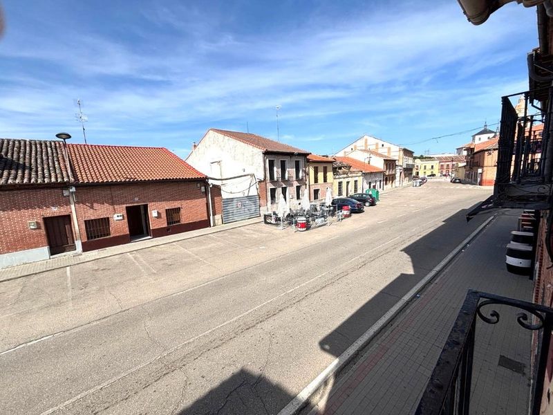 Foto ce428a03-71ef-472e-b4c4-c13841f7d70f. Edifici a Rueda
