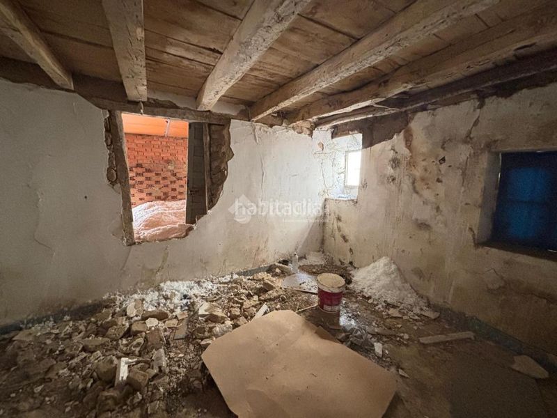 Foto fd83d26e-76d5-499a-a229-35568e5c7c94. Edifici a Rueda