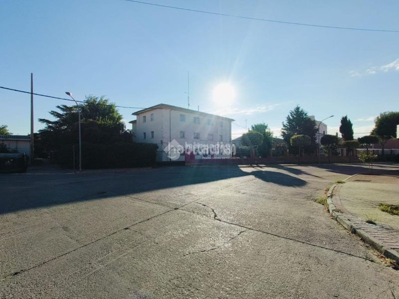 Foto 41d0a35a-0a5d-4aff-a1ab-8cc96ec09649. Casa amb calefacció a Nava del Rey