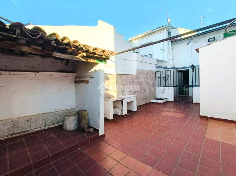 Foto 7c01a67b-0276-4617-8de4-e65404f6e248. Casa amb calefacció a Nava del Rey