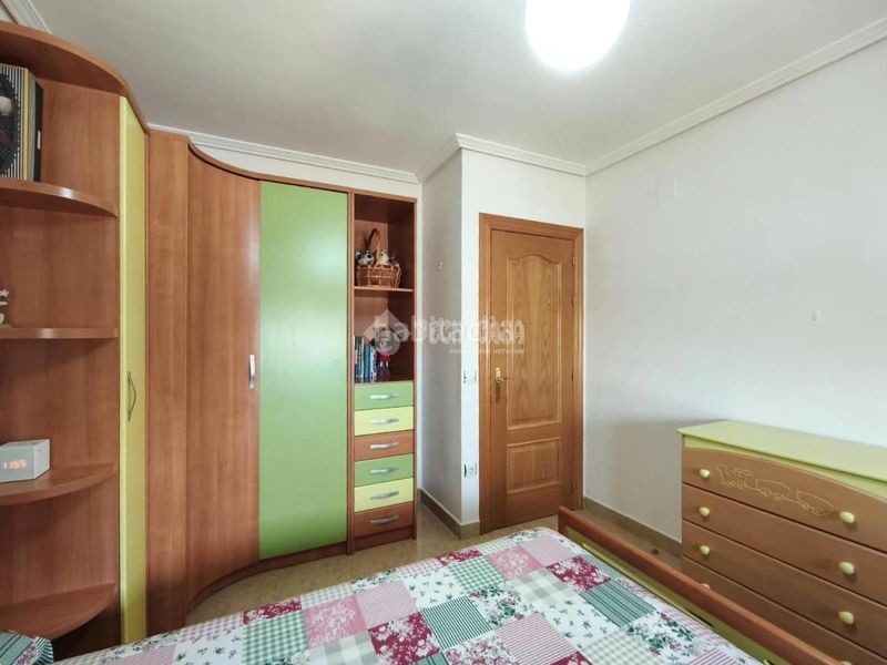 Foto 93cf96b5-ae2a-4aac-8783-21c4a8f5c6b3. Maison jumelée avec parking dans Medina del Campo