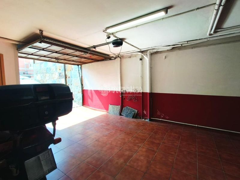 Foto c6a5c81e-e56c-4c4b-973a-2283fd2016fe. Maison jumelée avec parking dans Medina del Campo