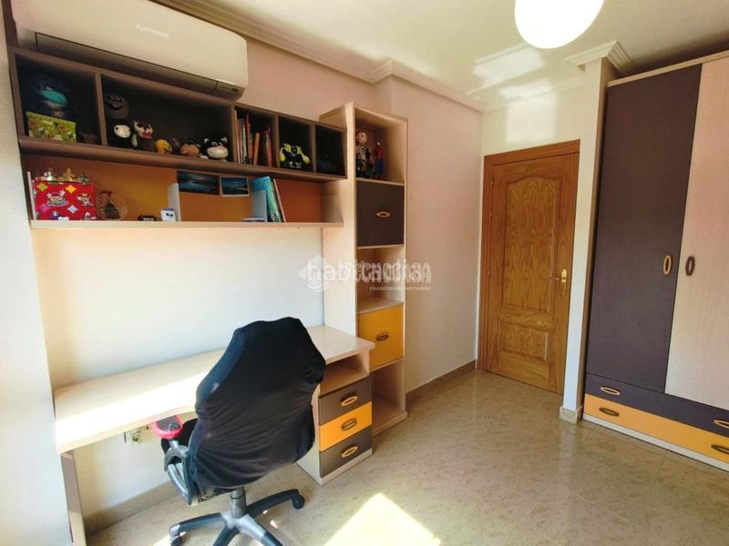 Foto cb0b8890-1401-4468-bf22-b6027a5bbd06. Maison jumelée avec parking dans Medina del Campo