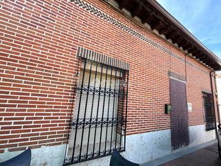 Casa a Villaverde de Medina. Casa en venta en villaverde de medina