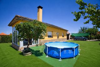 Casa a Calvarrasa de Arriba. Casa en venta en calvarrasa de abajo