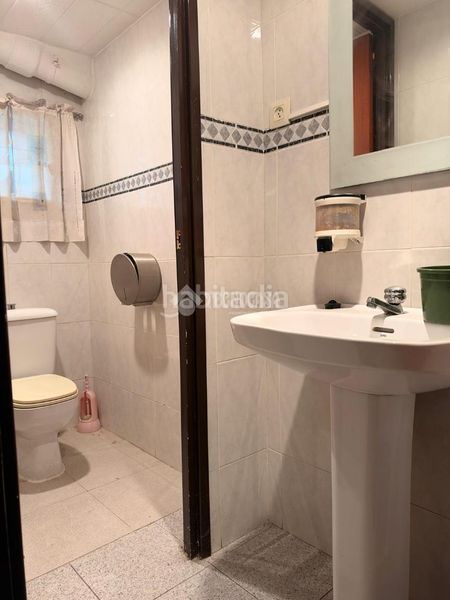 Foto 793b0ced-4305-4c82-9ff6-93662d35d66e. Local comercial a Can Rull Sabadell