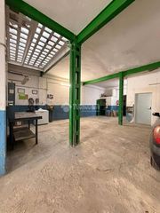 Autoparkplatz in Centro. Boxplaza de garaje en venta en antequera
