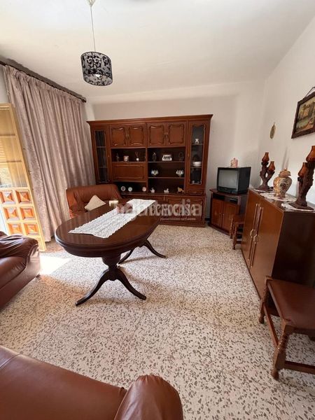 Foto 73abf9f2-7888-4d9e-be2c-b4b15d7c1bce. Casa a Zona de la Vega Antequera