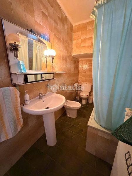 Foto f18359a3-4701-4fbf-81b4-318eb2025c12. Casa a Zona de la Vega Antequera