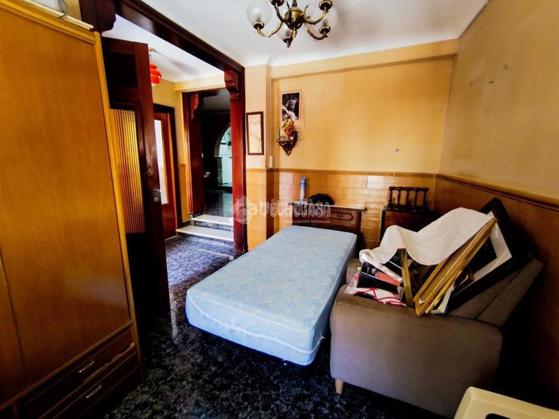 Foto 8385a54b-992a-4b15-8db5-e18f47a34af8. Casa  en venta en Centro Antequera