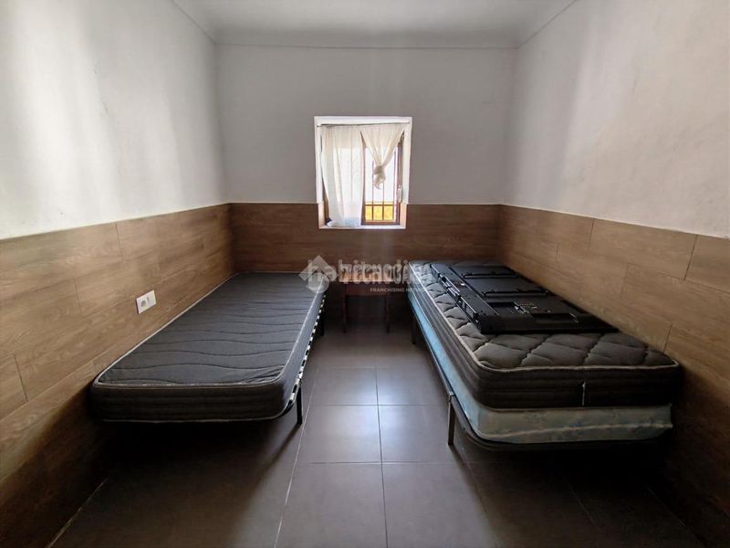 Foto a47366d8-73ac-4e36-8854-8c4e6a9698c6. Casa  en venta en Centro Antequera