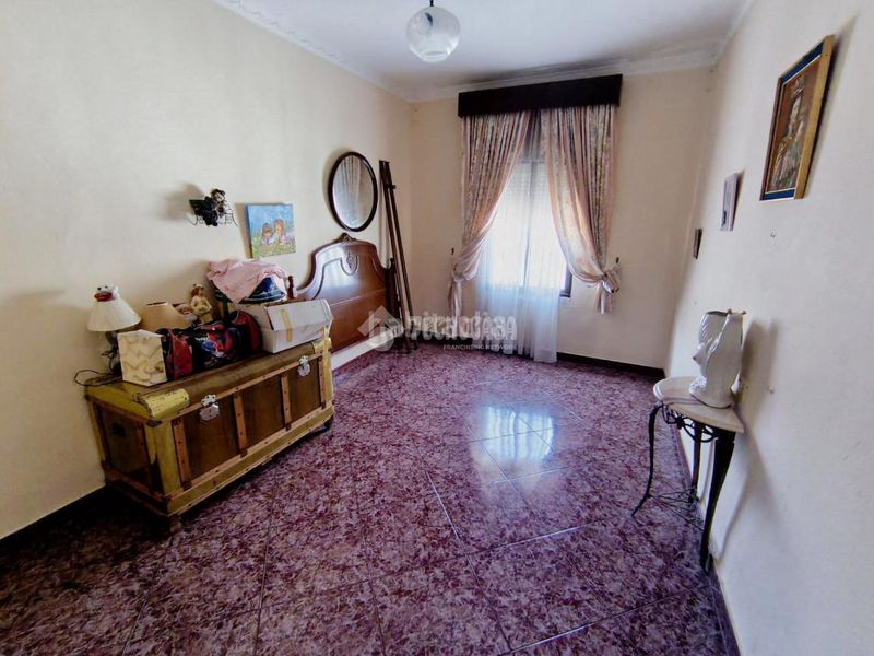 Foto fc99dde9-d065-40d9-99fb-32ca854c1fee. Casa  en venta en Centro Antequera