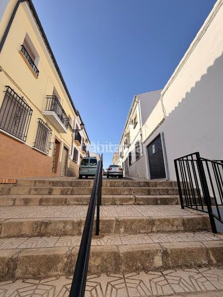 Foto ceba90b0-9b05-4948-83e1-e16e465e2e91. Casa aparellada a Zona de la Vega Antequera