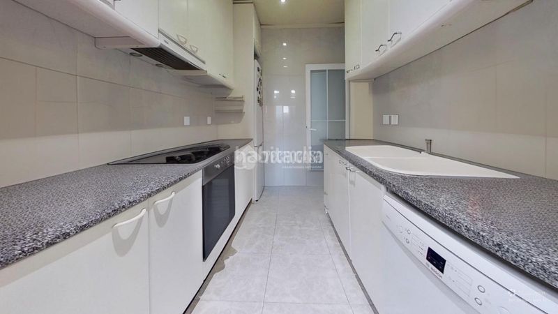 Foto e566ded8-6c2a-436f-9efd-c0f2cc7a7ad0. Pis a Can Puiggener Sabadell