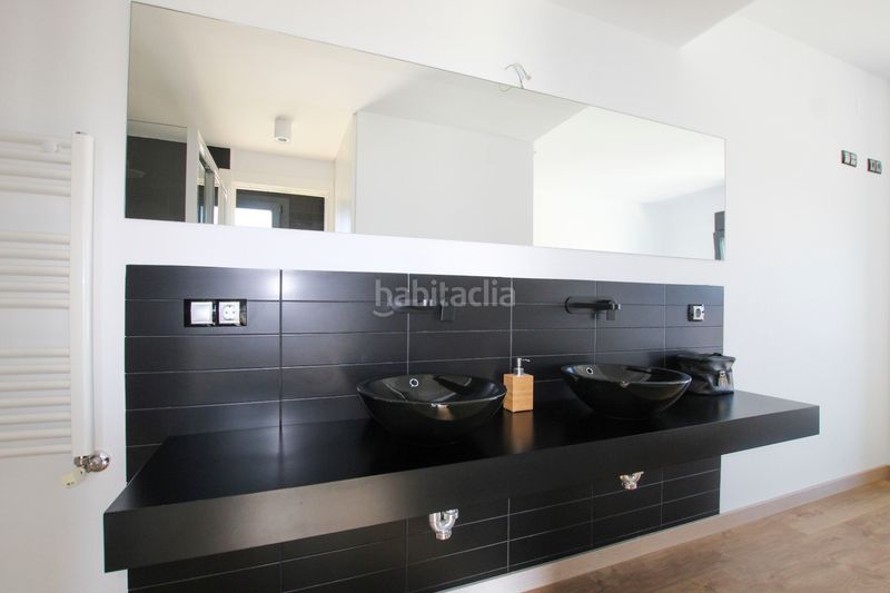 Foto 4e36385b-c629-41a8-ba68-c669c702b834. Casa amb calefacció aparcament piscina a L´Albir Alfàs del Pi (l´)