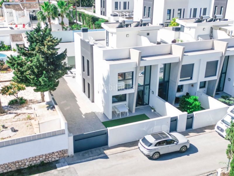 Foto 5f76d07c-f98d-440c-989e-050d3df67a3d. Casa amb calefacció aparcament piscina a L´Albir Alfàs del Pi (l´)